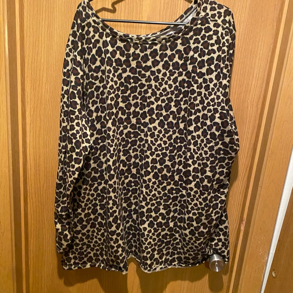 Cheetah long sleeve blouse